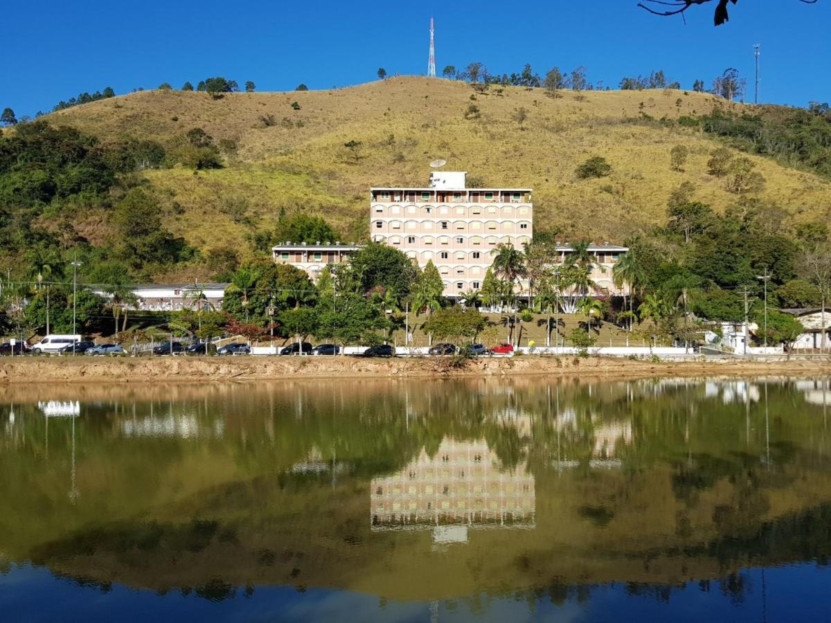 Belo Flat Cavalinho Branco - Aguas De Lindoia Apartment Exterior photo